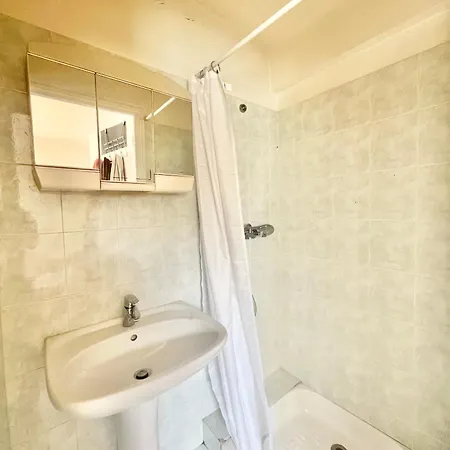 Сasa de vacaciones Juan Les Pins Tramontane Proche Et Commerces A Pied , Maison Plain Pied 70m2 *